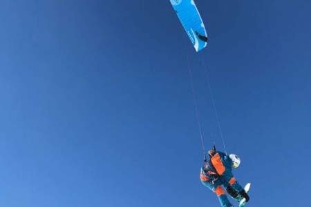 Snowkiting: an unforgettable experience