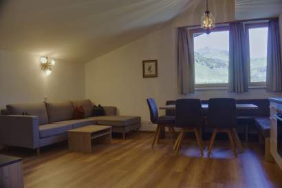 04-centralbb-couch-tisch-obertauern.jpg